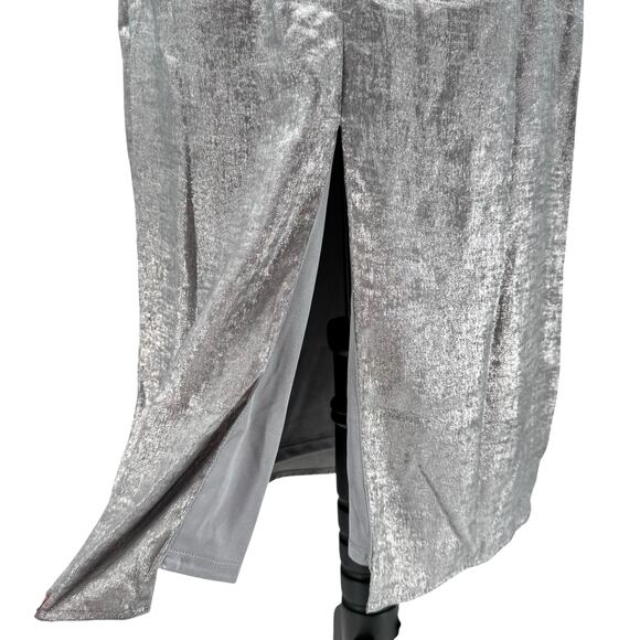 Lulu’s NWT Ideal Essence Shiny Silver Metallic Strapless Elegant Midi Dress - Picture 10 of 16